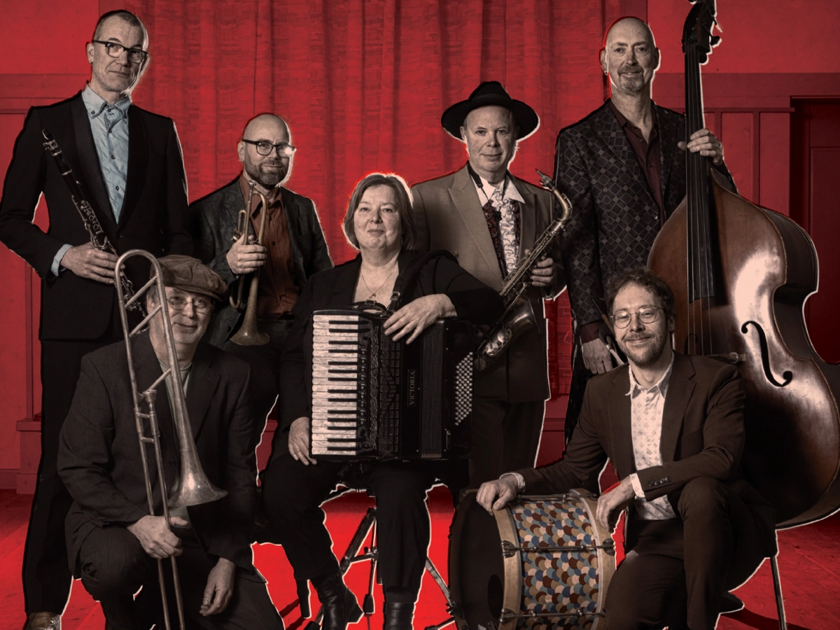 Amsterdam Klezmer Band